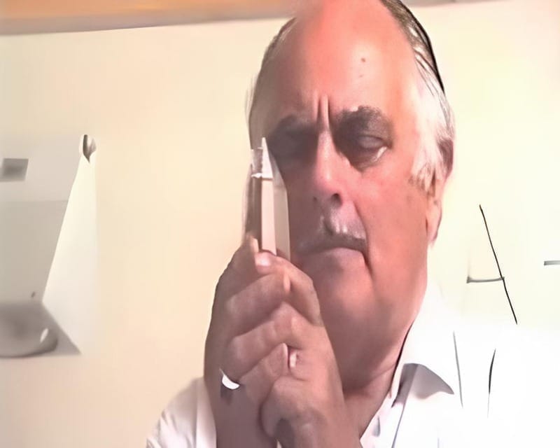 Marcel Vogel12 Sarkaç Adam