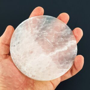 Alternative view of Selenit Stand