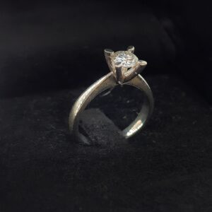 Mozanit Yüzük Tektaş (Gümüş)