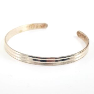 Gümüş Çizgili Bileklik