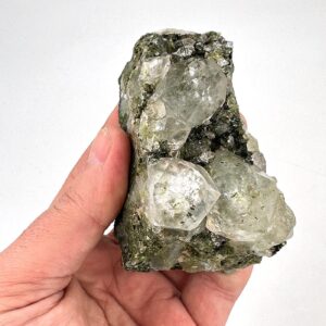 Epidotlu Kristal Kuvars Ham Taş