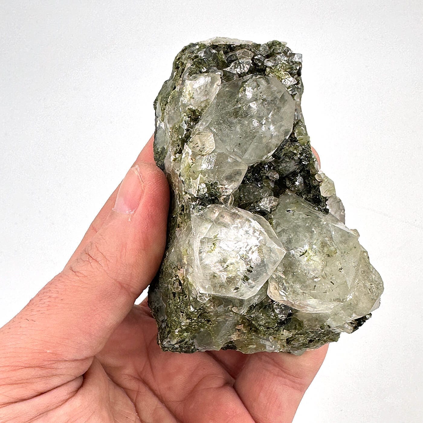 Epidotlu Kristal Kuvars Ham Taş