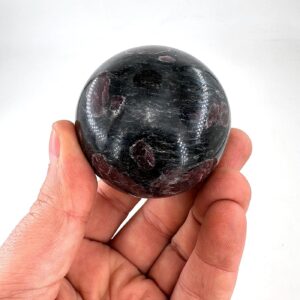 AlmandinGarnet Küre