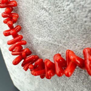 Alternative view of Tunus Mercan Kolye AAA+