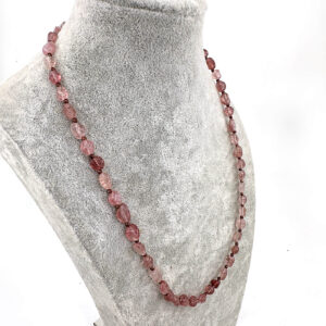 Alternative view of Çilek Kuvars Kolye