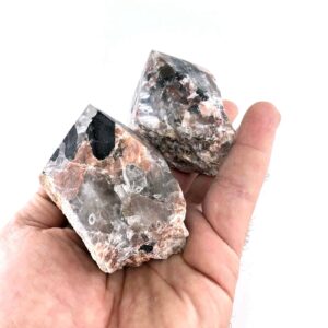 Turmalinli Güneş Taşı