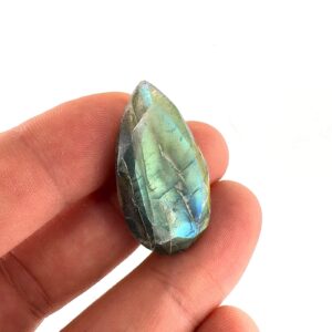 Labradorit Kabaşon 6A+ K019