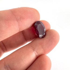 Alternative view of Yakut Kabaşon 6A+ K049