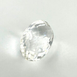 Kristal Kuvars Kabaşon 6A+ K084