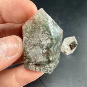 Alternative view of Garden Kuvars Lodolit